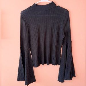 Shyanne Rib Knit Mock Neck Bell Sleeved Top/ Black/ Large